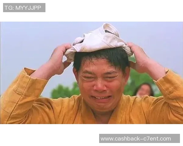 黄一飞的功夫足球之路：从街头小子到绿茵场上的传奇之旅